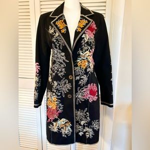 PAPARAZZI BLACK EMBROIDERED LONGLINE COAT JACKET. FOLK/BOHO STYLE Size Small